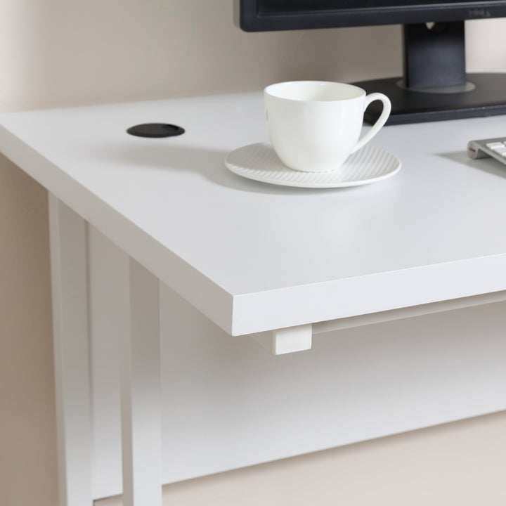 HOMCOM Writing Desk, Computer Table with 2 Cable Management Holes, C Shaped Metal Legs for Adults, Office Desk, White | Aosom UK