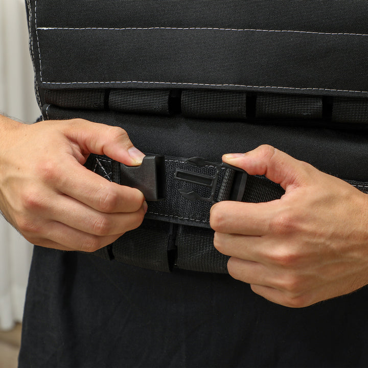15KG Adjustable Weighted Vest, Running Weight Vest, with 30 Metal Weights, Reflective Strips, for Running, Exercise