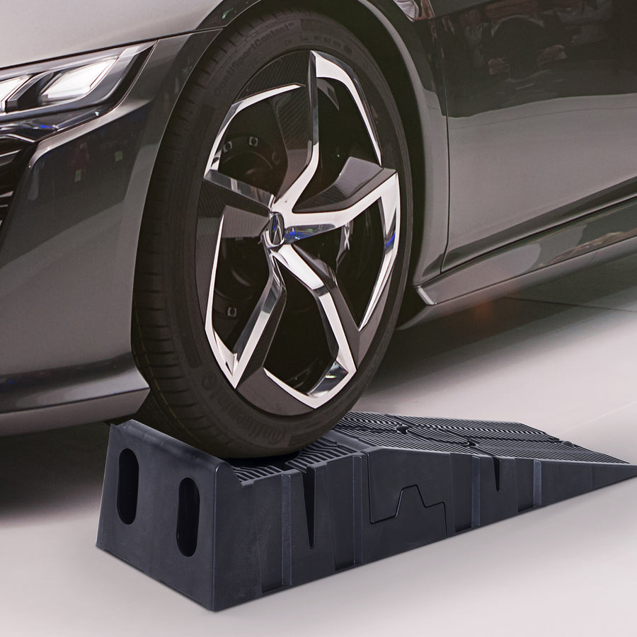 2 Pieces Car Ramps Heavy Duty 2.5 Ton Motorhome Levelling Ramps, Plastic Garage Workshop Car Lift, Portable Automotive Vehicle Campervan Car Ramp, Black