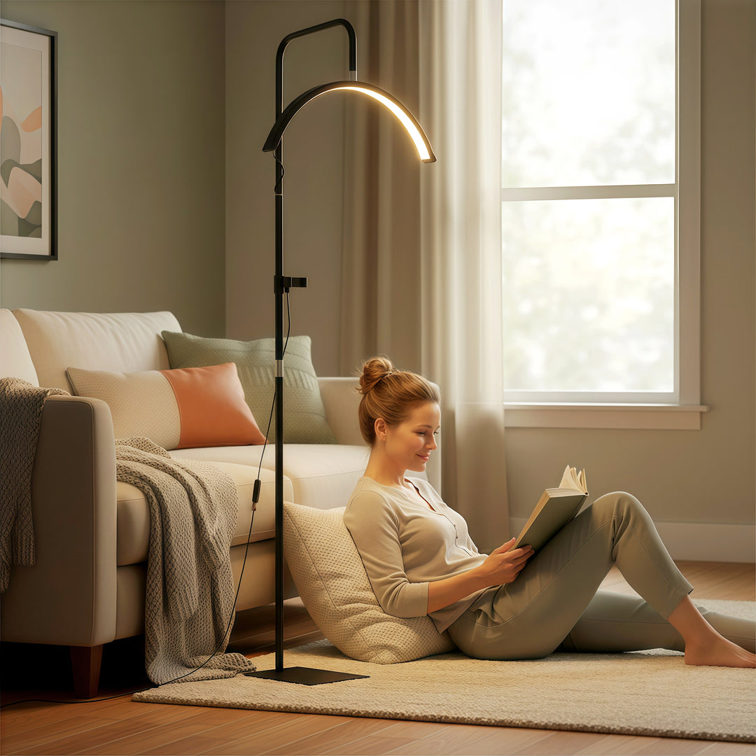 Half Moon Lash Light, Beauty Floor Lamp with 350° Rotatable Head, 7 Colour Temperature and Phone Holder, Dimmable Standing Lamp for Eyelash Extension, Tattoo, Nails, Skincare