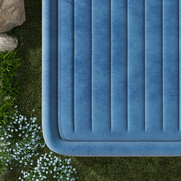 King-Size Inflatable Mattress, with Built-In Electric Pump and Bag