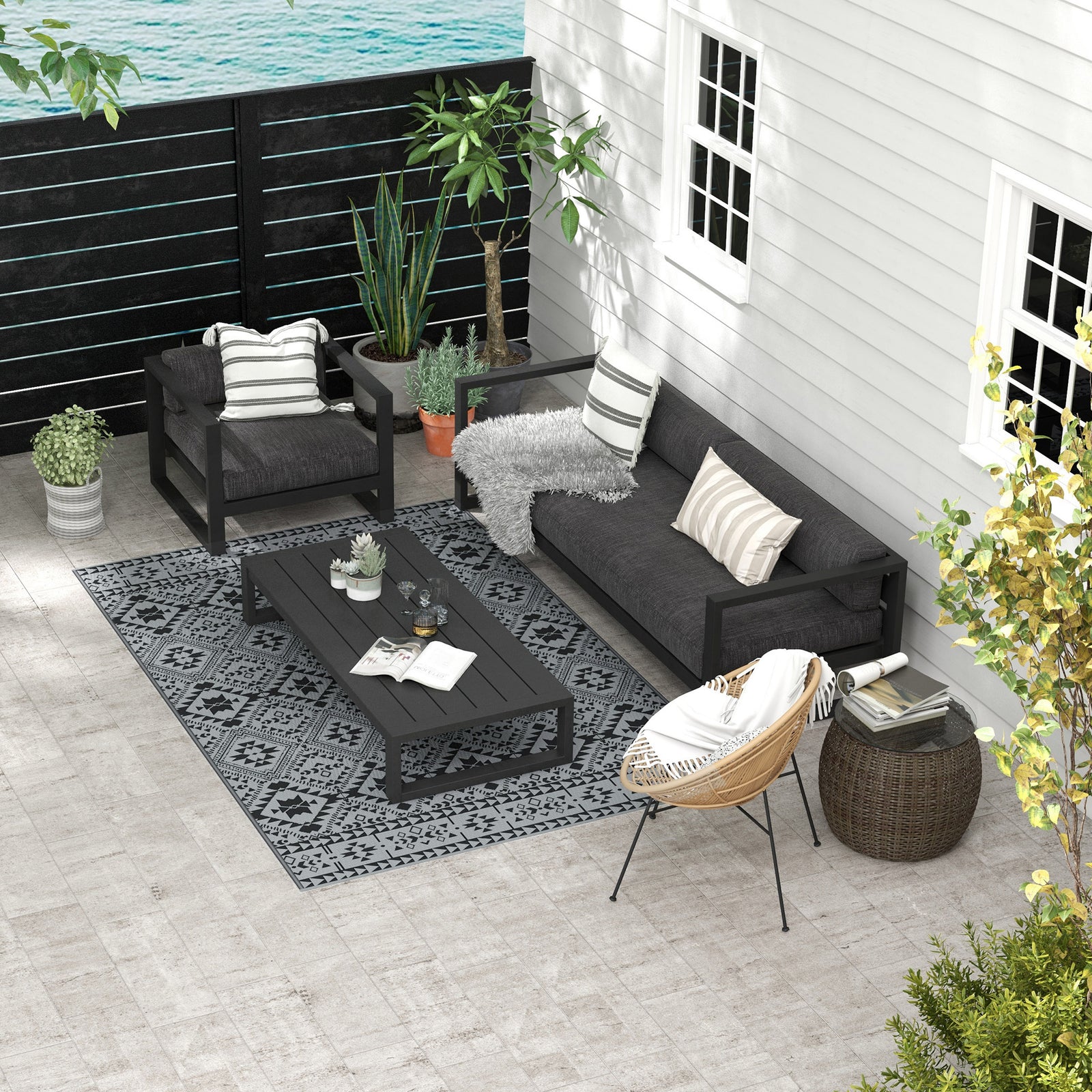 182 x 274cm Reversible Patterned Outdoor Rug, with Bag - Black/Grey