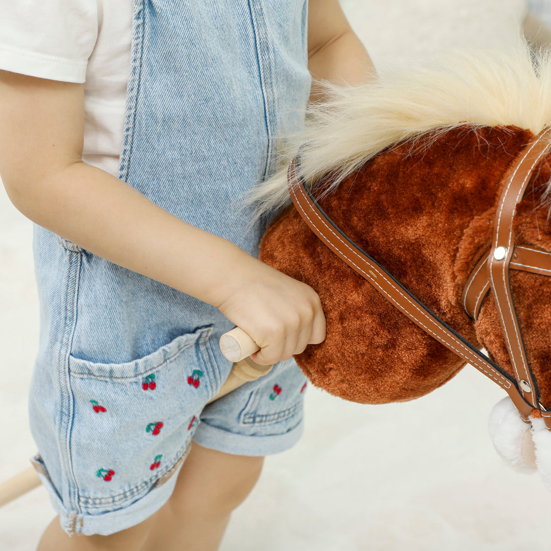 Stick Horse with Wood Wheels, Real Pony Neighing and Galloping Sounds, Grip Handle, 95 cm