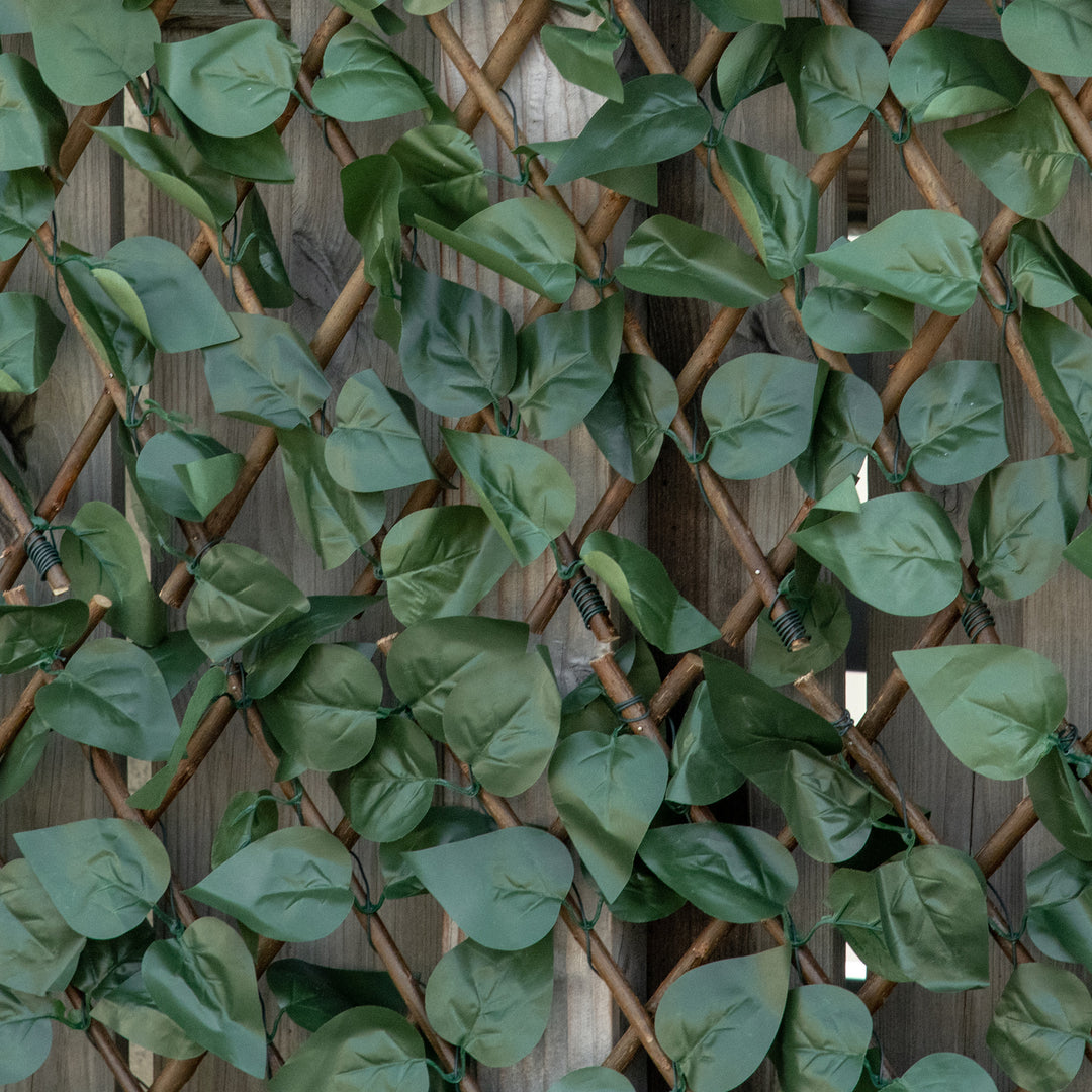 MCL 4 Pieces Expanding Trellis Fence, 2m x 1m Decorative Trellis with Artificial Leaves Garden Telescopic Hedge Privacy Screen Greenery Walls for Garden Balcony Home Decor