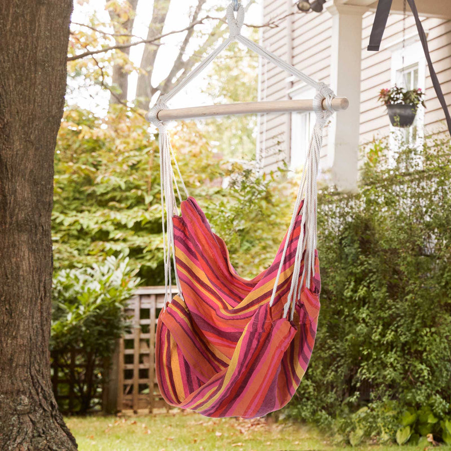 Outdoor Hanging Rope Chair with Cotton Rope, Garden Hammock Chair with Wooden Support Bar Cotton Cloth, Portable Garden Chair for Patio & Tree, Red
