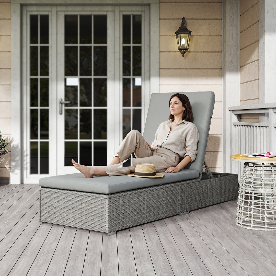 Rattan Sun Lounger, Five-Position Reclining Garden Lounger Bed with Cu