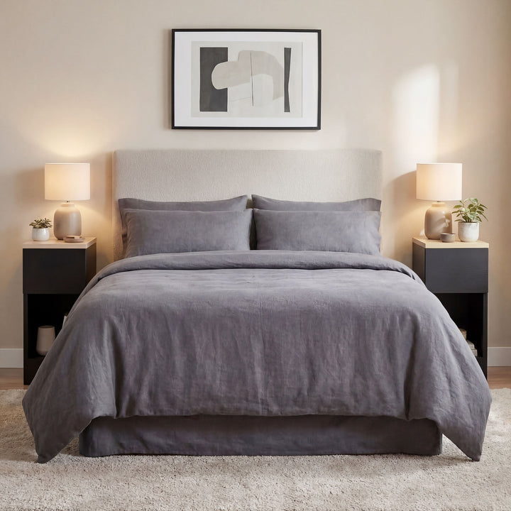 Set of Two Modern Storage Bedside Tables - Black