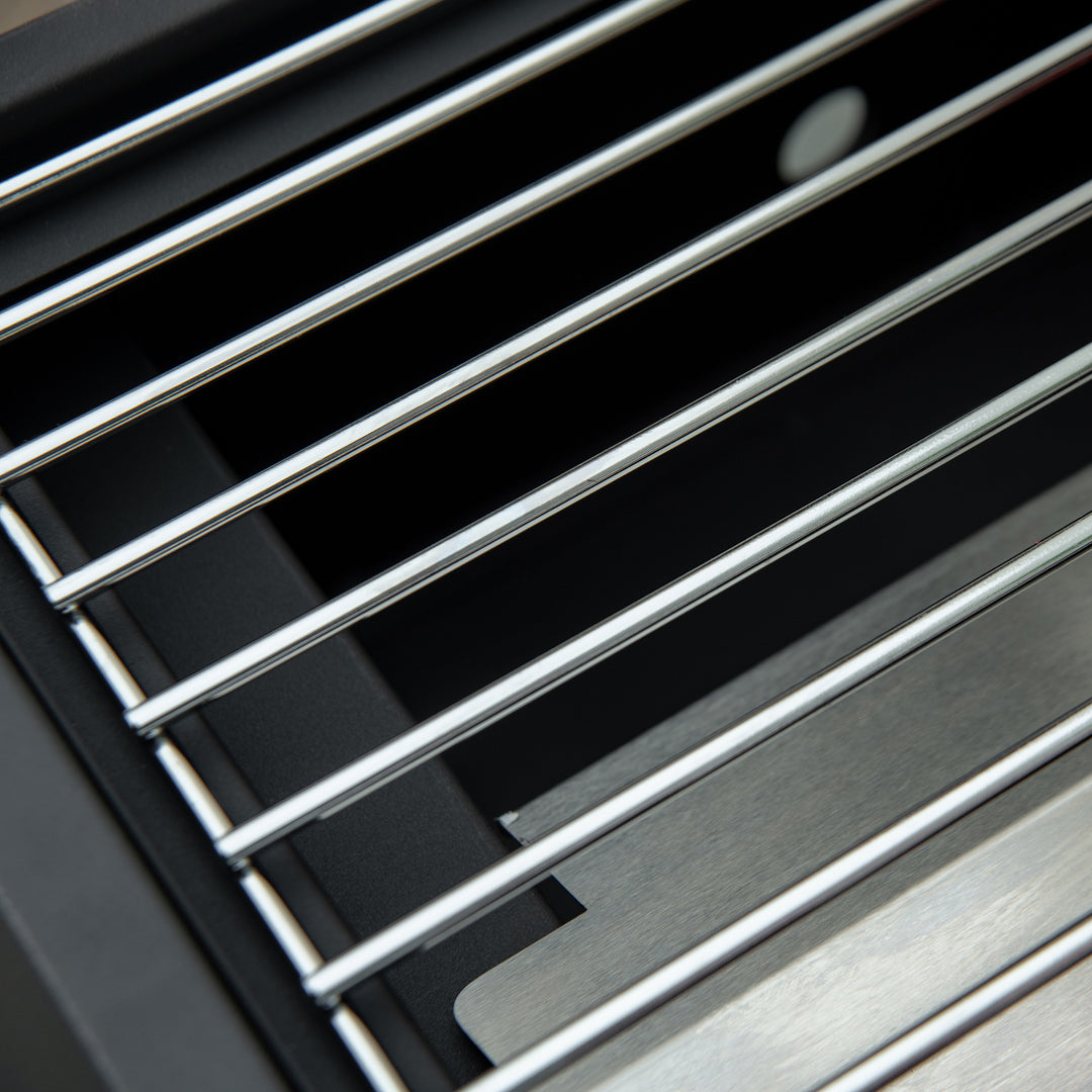 MCL 2 Burner Gas BBQ Grill Outdoor Portable Folding Tabletop Barbecue w/ Lid, Thermometer, Carbon Steel, Black