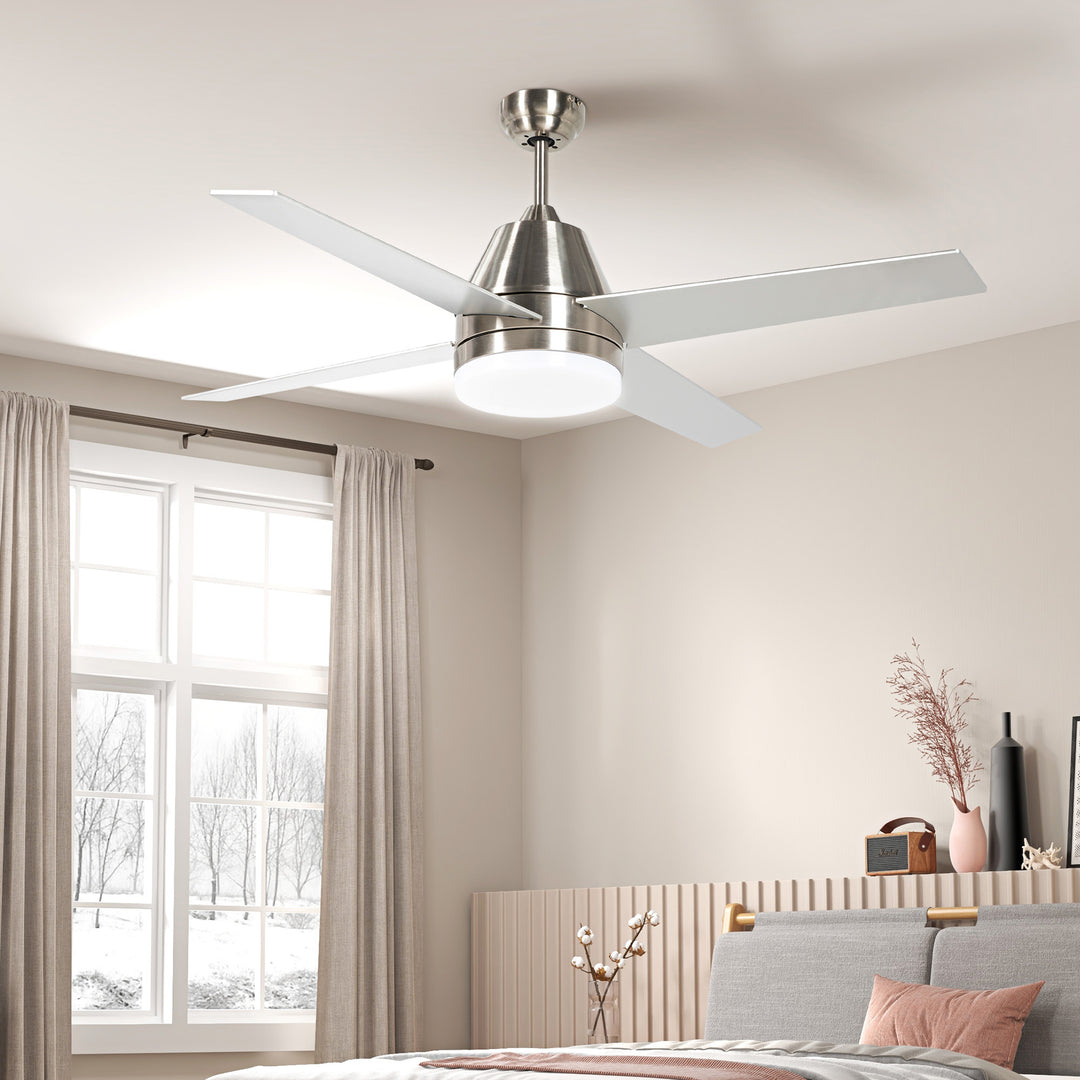 HOMCOM Ceiling Fan with LED Light, Flush Mount Ceiling Fan Lights with Reversible Blades, Remote, Silver and Black | Aosom UK