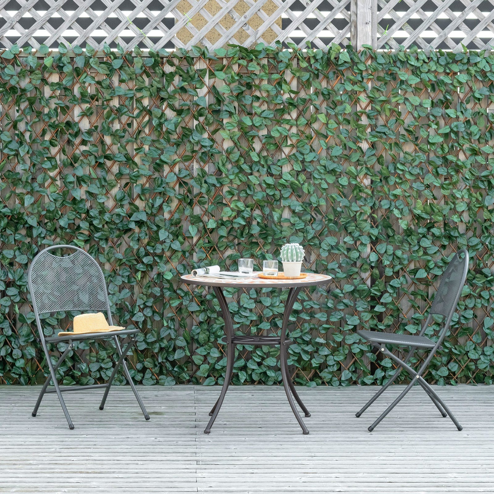 4 Pieces Expanding Trellis Fence, 2m x 1m Decorative Trellis with Artificial Leaves Garden Telescopic Hedge Privacy Screen Greenery Walls for Garden Balcony Home Decor