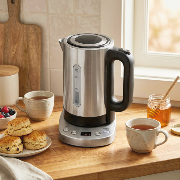 Electric Kettle, 1.7L, Fast Boil, 3kW Water Kettle with UK Strix Therm