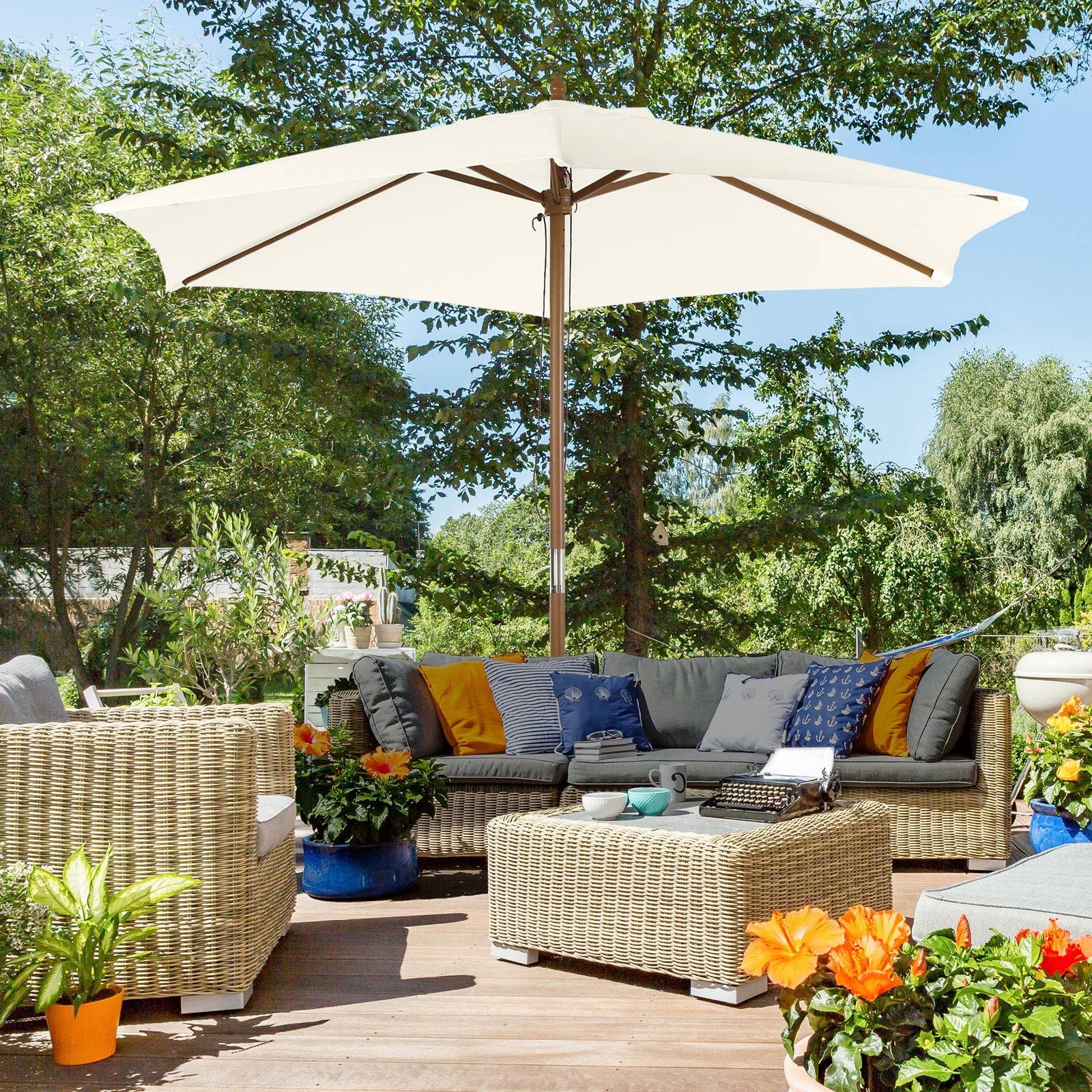 2.5m Patio Umbrella, Wood Garden Parasol, Sun Shade with 6 Ribs and Top Vent for Outdoor, White