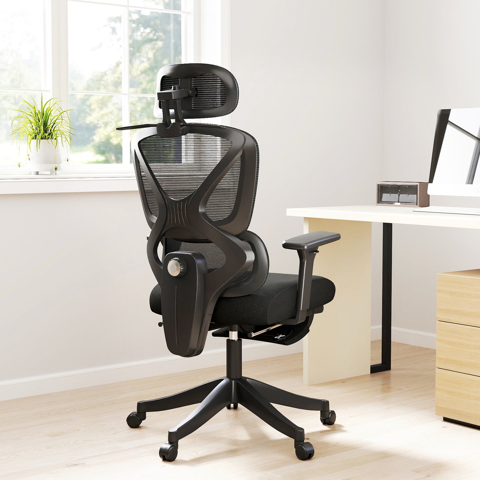 Ergonomic and Adjustable Office Chair - Black