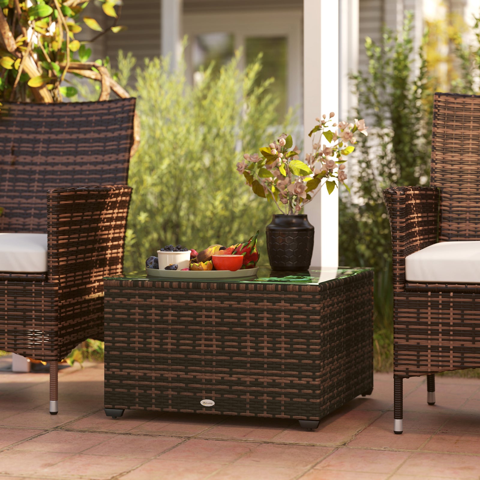 62 x 62cm Glass-Top Rattan Side Table - Brown