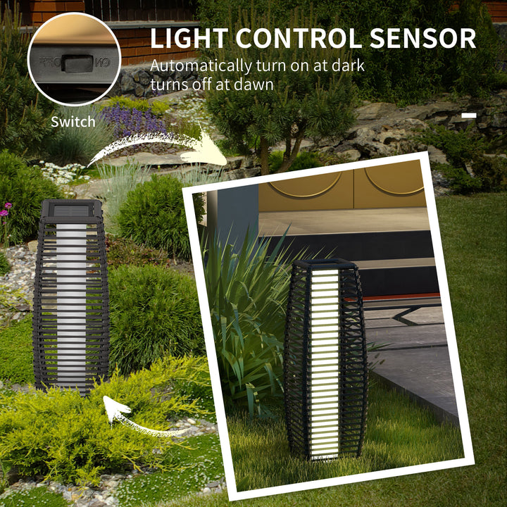 Rattan Solar Floor Lamp, 68cm Tall Outdoor Garden Lantern Pathway Light &amp; Decorative Lighting with Auto On/Off LED Lights, IP44, for Porch, Yard, Courtyard, Deck, Grey