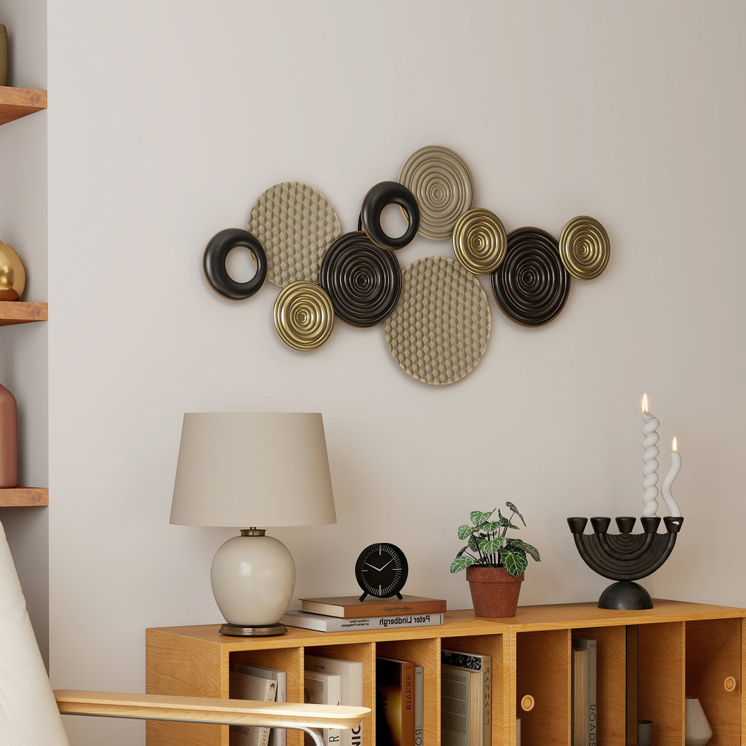 Metal Wall Art, Modern Hanging Wall Decor with Multi-Disc Design for Living Room Bedroom Dining Room