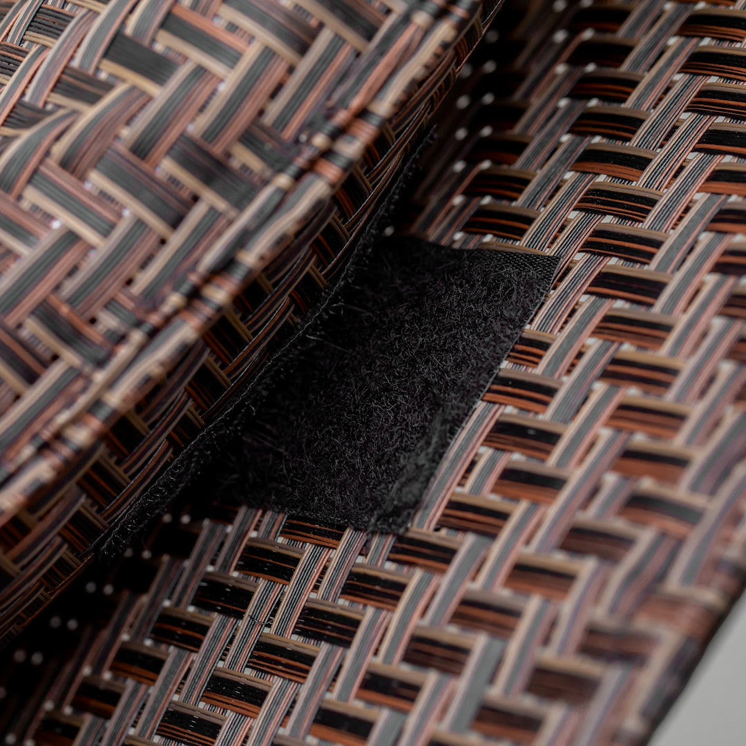 MCL Zero Gravity Rocking Lounge Chair Rattan Effect Patio Rocking Chair w/ Removable Pillow Recliner Seat Breathable Texteline - Brown