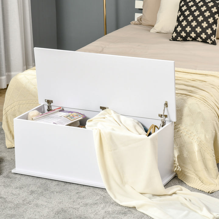 HOMCOM Ottoman Storage Box, Wooden Chest for Toys, Clothes, Bedding, Blanket Trunk with Lid, Seat Bench - White | Aosom UK