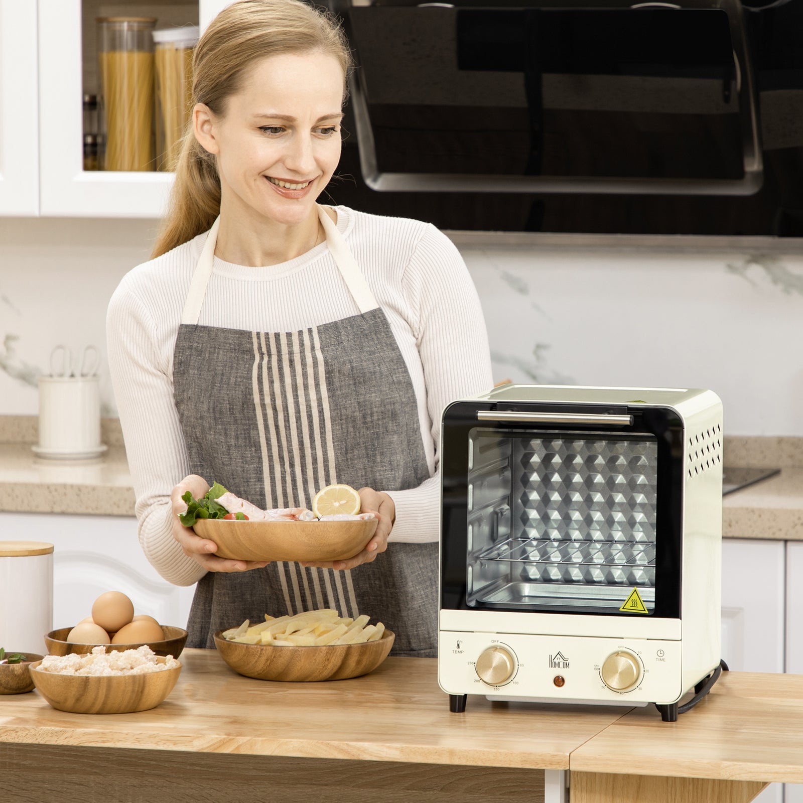 Mini Oven, 15 Litres Electric Oven and Grill with 60-230℃ Adjustable Temperature, 60 Minute Timer, Include Baking Tray, Wire Rack and Crumb Tray, 1000W, Cream White
