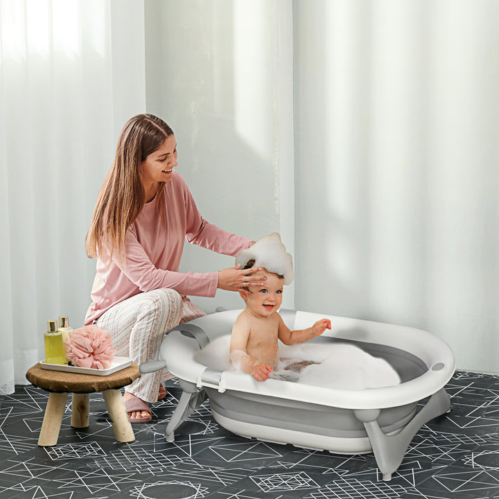 HOMCOM Foldable Portable Baby Bathtub w/ Baby Bath Temperature-Induced Water Plug for 0-3 years | Aosom UK