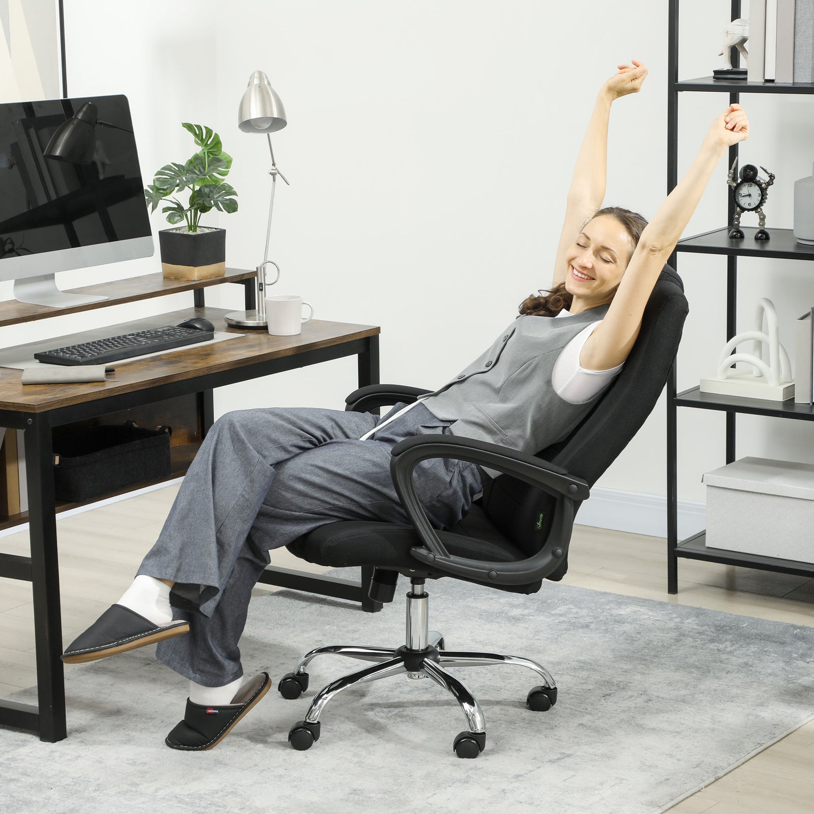 Linen-Look Swivel Office Chair - Black