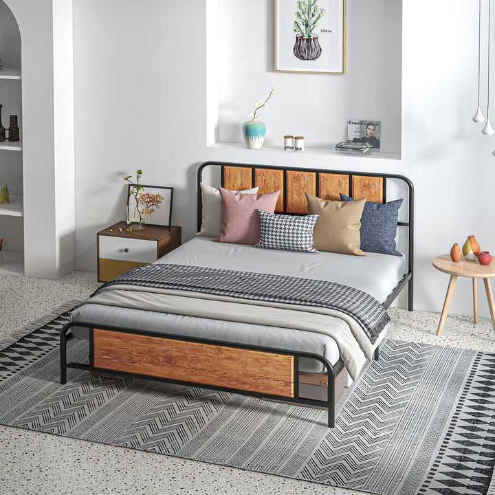 HOMCOM King Size Metal Bed Frame, Industrial Style Base with Headboard, Footboard, Steel Support Slats, Underbed Storage Space, 160 x 207cm | Aosom UK