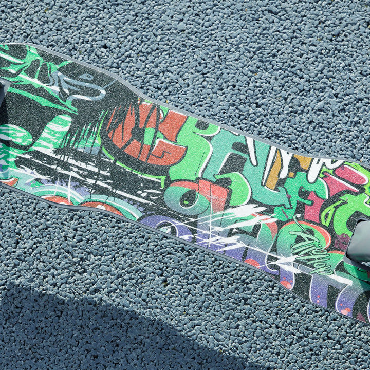 AIYAPLAY Foldable Kids Scooter with Adjustable Handlebar, 200mm Big Wheel, Rear Fender Brake, for Ages 6-12 Years, Green