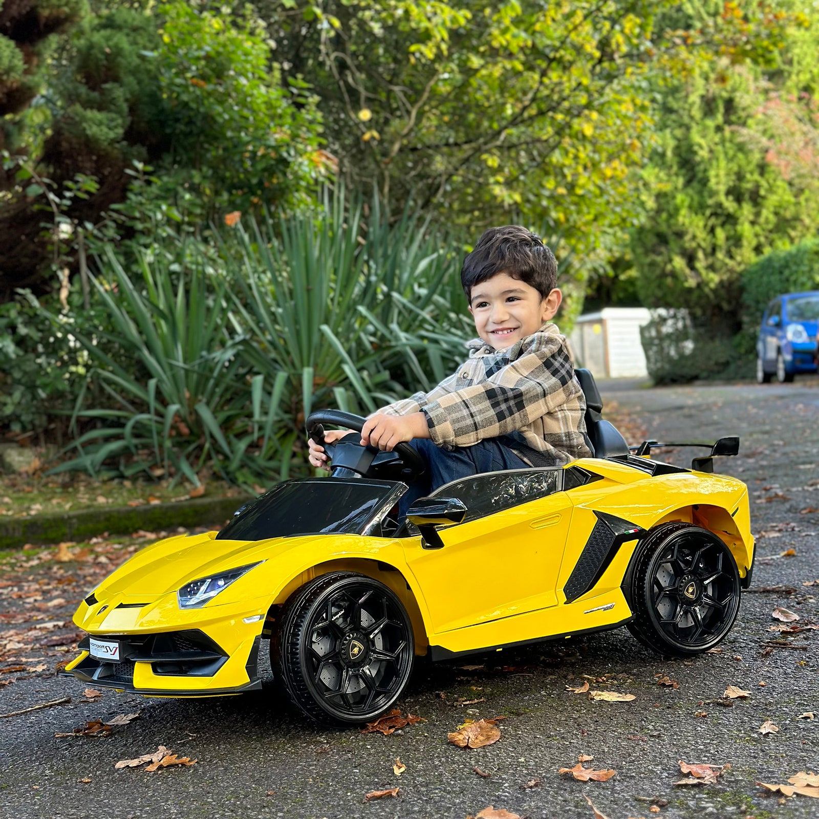 Lamborghini Licensed 12V kids Electric Car w/ Butterfly Doors, Remote, Music, Horn, Suspension - Yellow