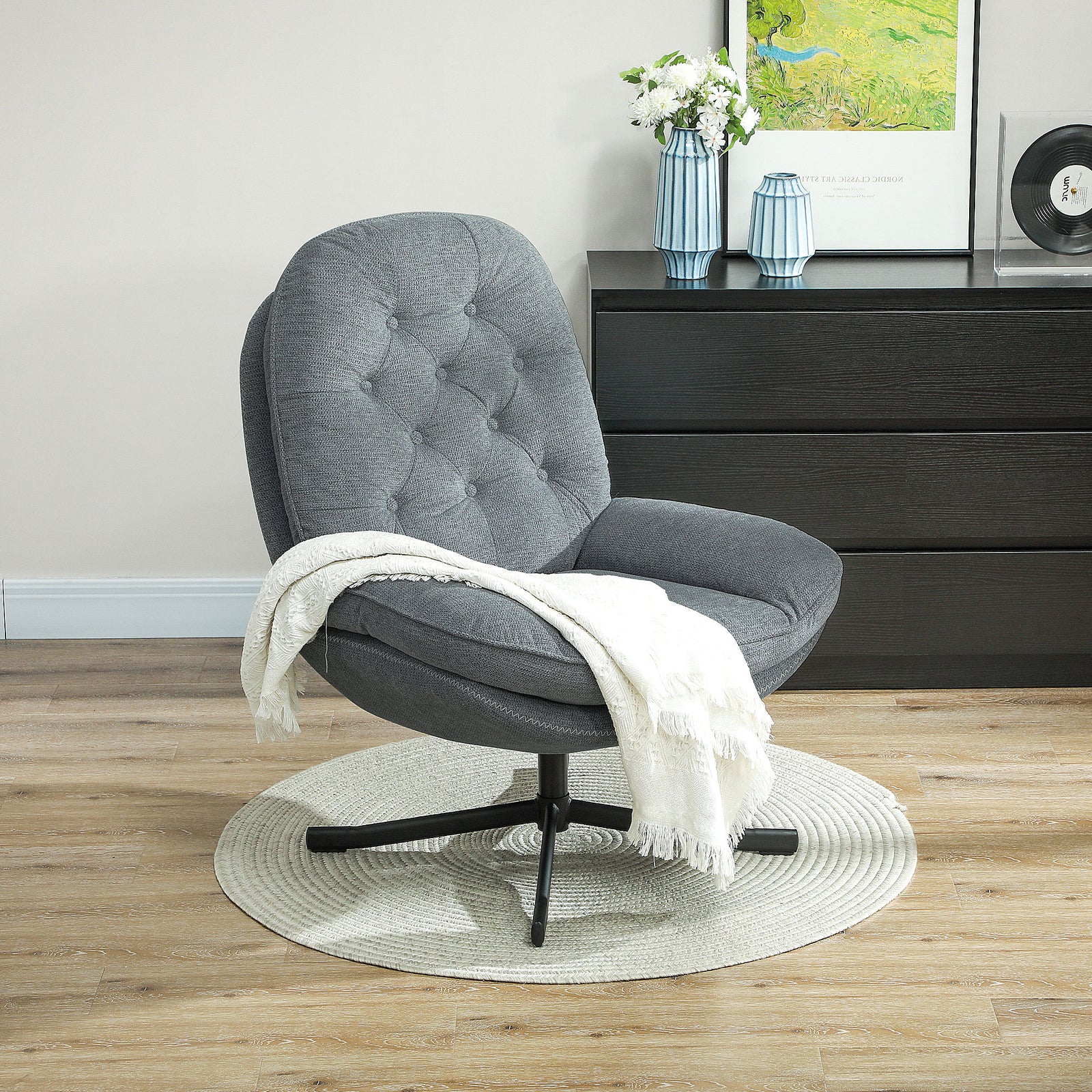 Relaxed Swivel Armchair - Grey